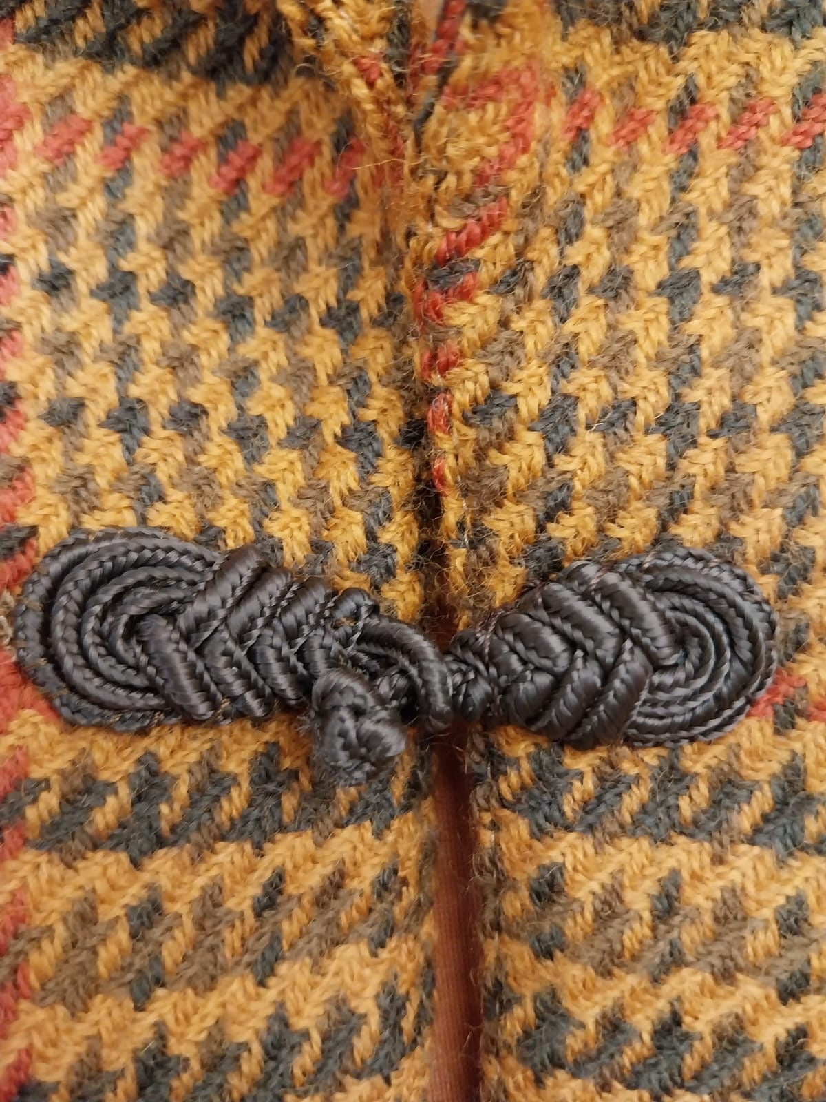 Blazer made of pure checked wool