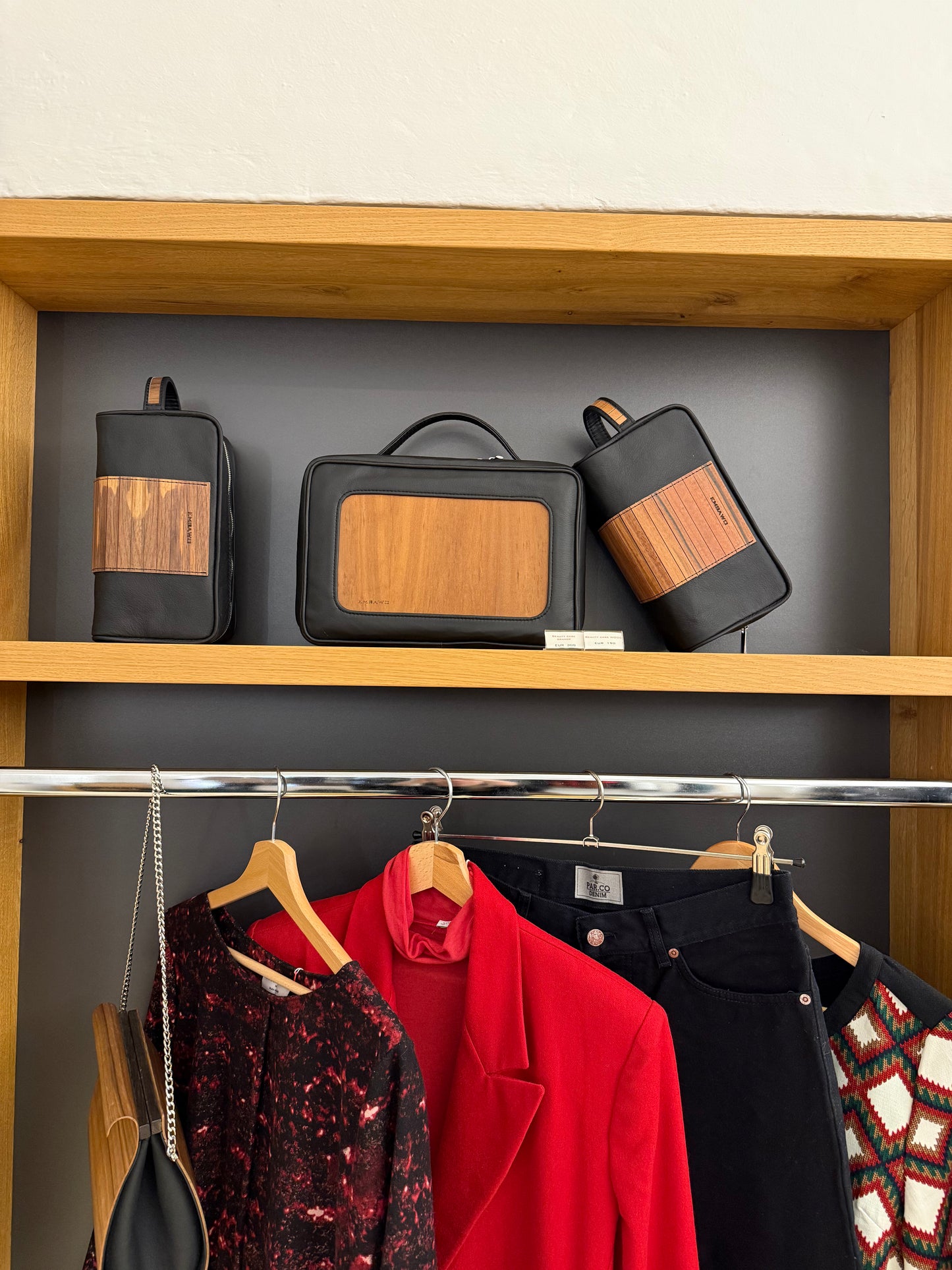 WOOD Beauty case
